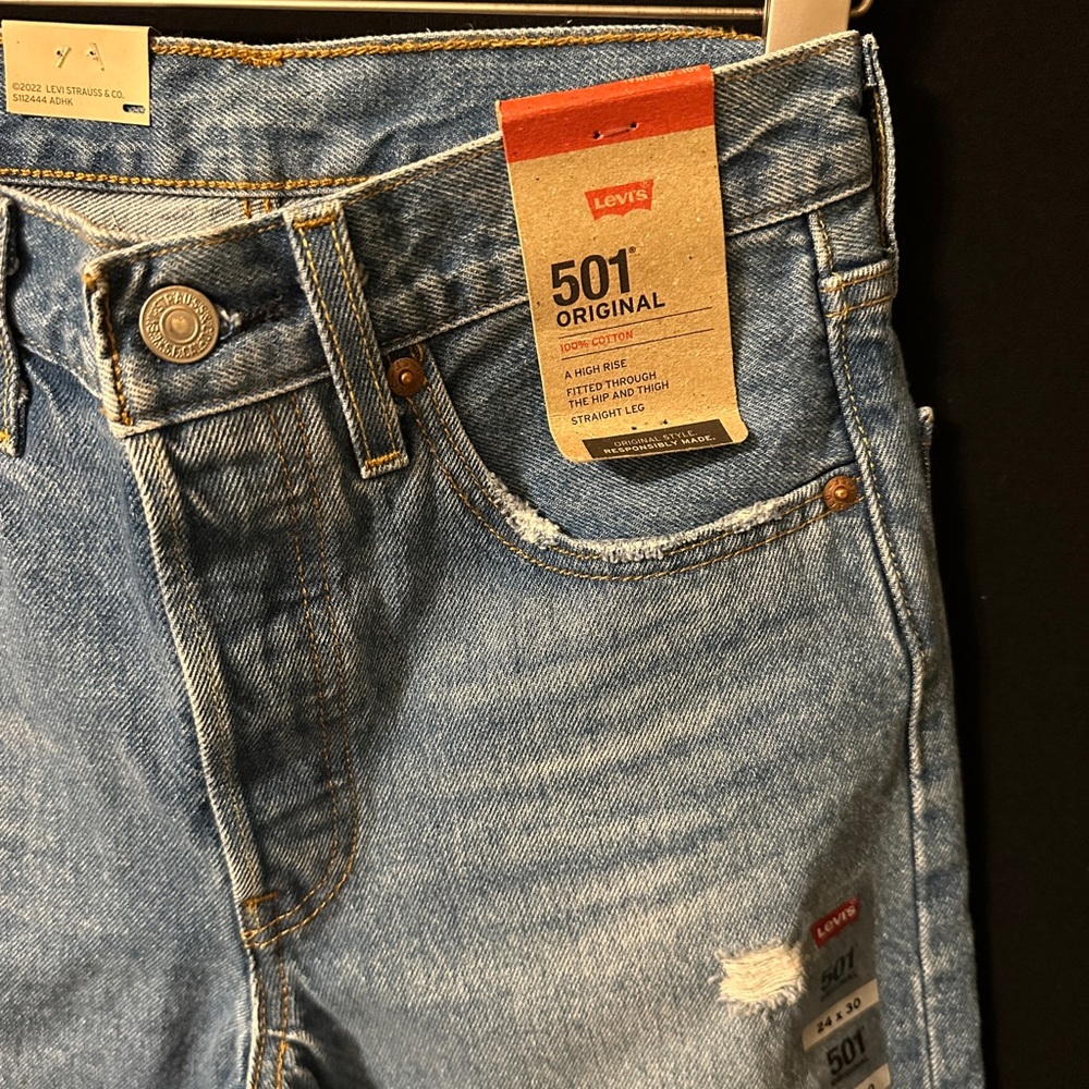 Levi's Women’s 501 Original Fit Medium Wash Jeans, Vintage Distressing 24x30 NWT